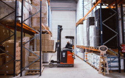 EXTRATEGIA CORPORATIVA Y DIVISIONES